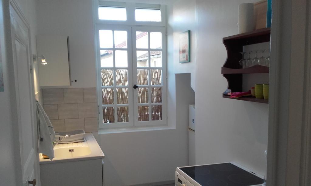 L'Appartement D'Aymar มูแล็ง ภายนอก รูปภาพ